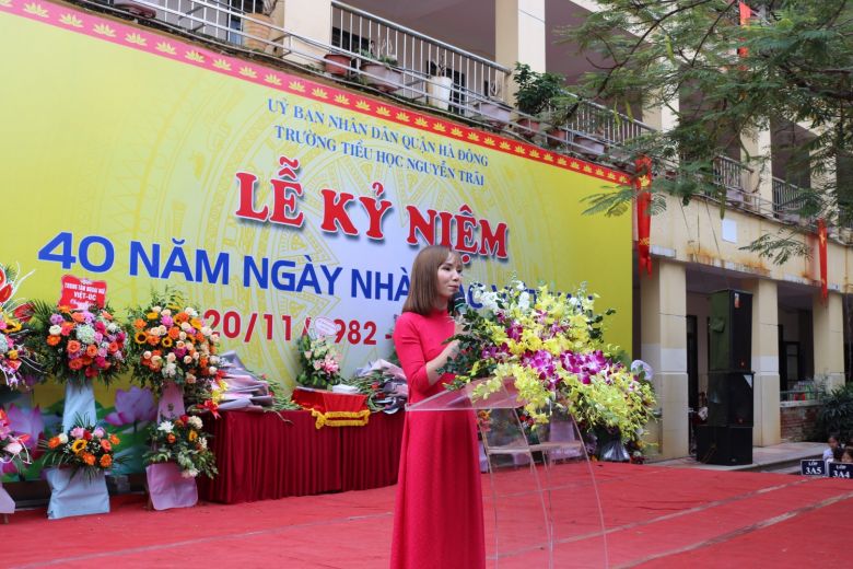 Bà Nguyễn Thị Hương - Phó hiệu trường nhà trường